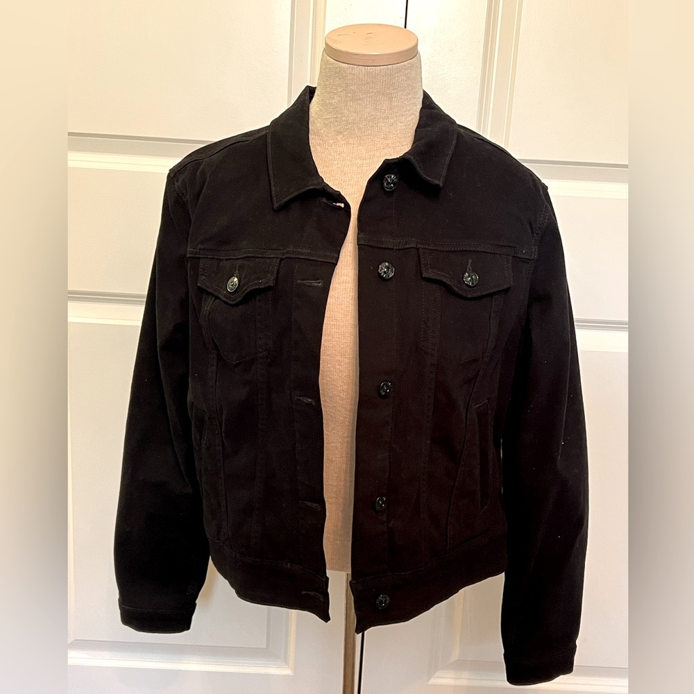 LuLaroe Harvey Black Floral Embroidered Jacket